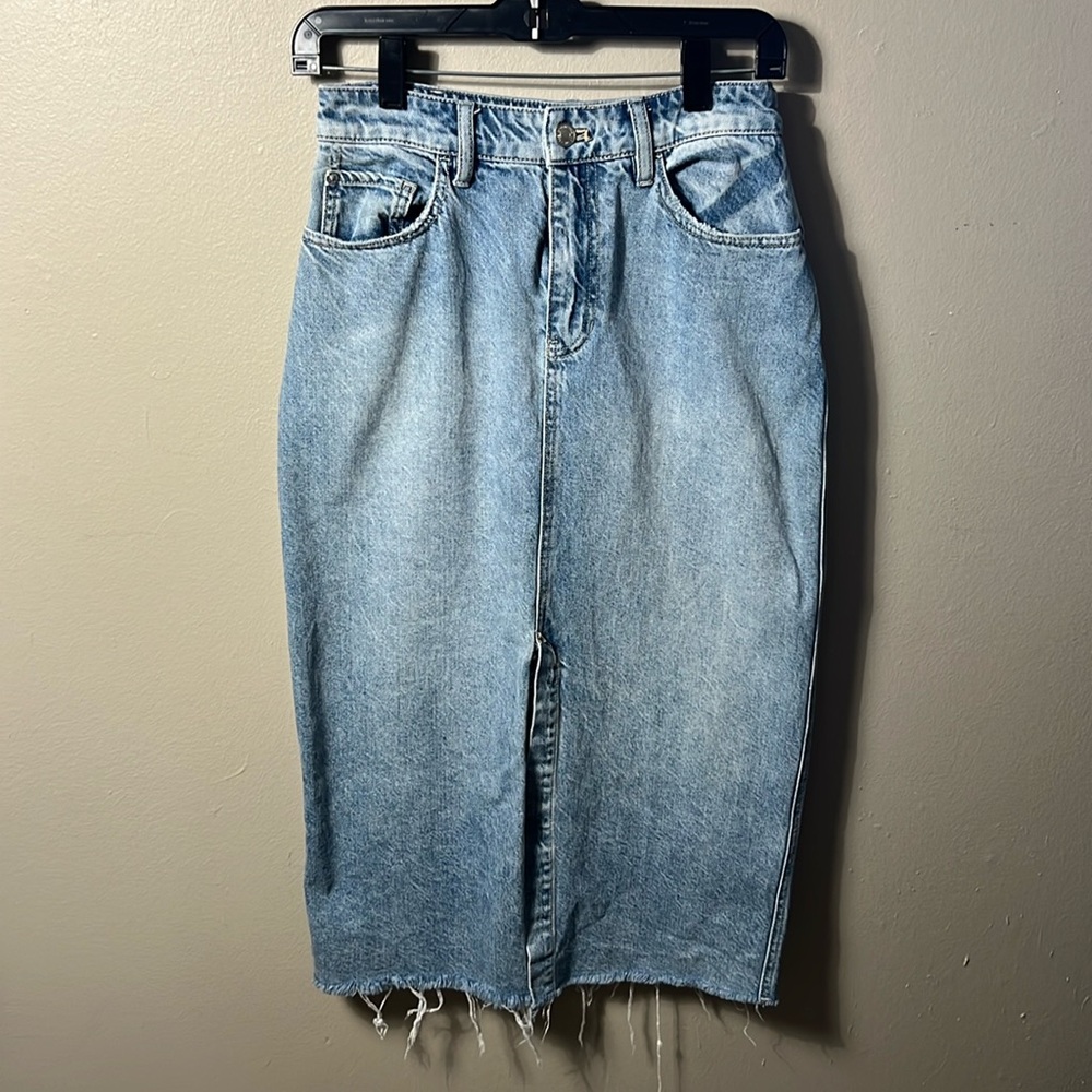 We The Free knee length jean skirt